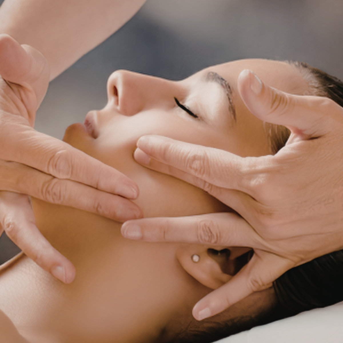 Brasilianische Lymphdrainage Gesicht